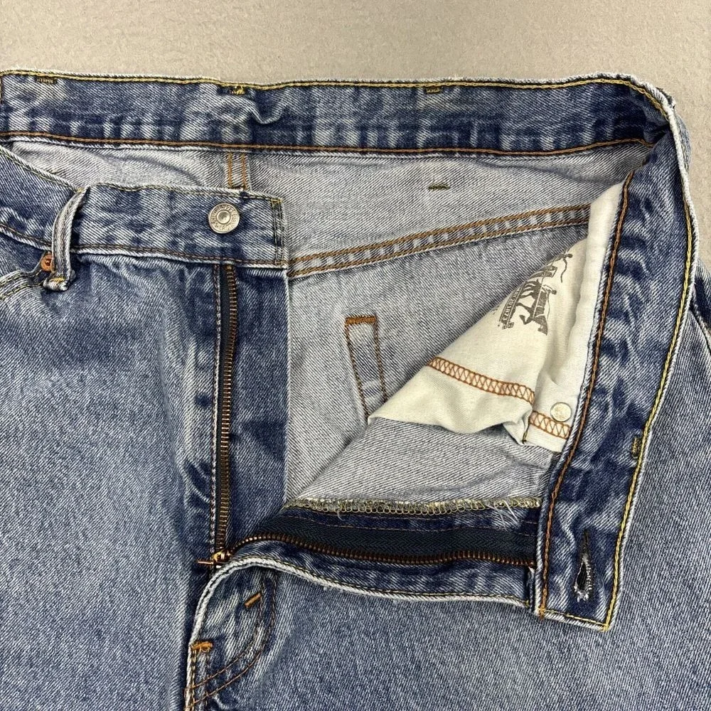 Levi's 550 Jeans Mens 36x33 TAG-38x34 Straight Blue Denim Rugged Workwear Biker